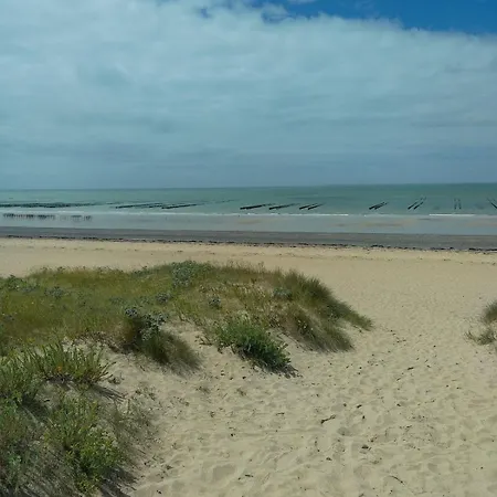 Holiday home Le Moulin De La Baleine, Au Calme, En Pleine Nature La Baleine