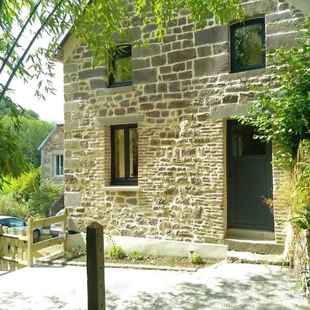 Le Moulin De La Baleine, Au Calme, En Pleine Nature