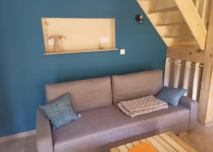 Casa de Férias Le Moulin De La Baleine, Au Calme, En Pleine Nature *