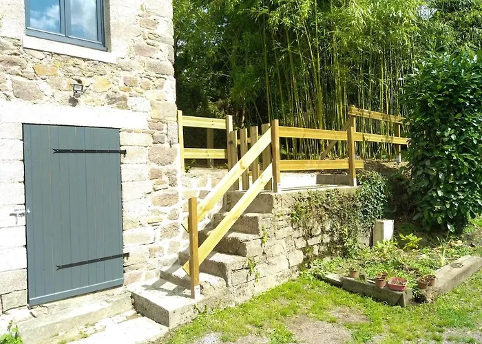 Le Moulin De La Baleine, Au Calme, En Pleine Nature La Baleine